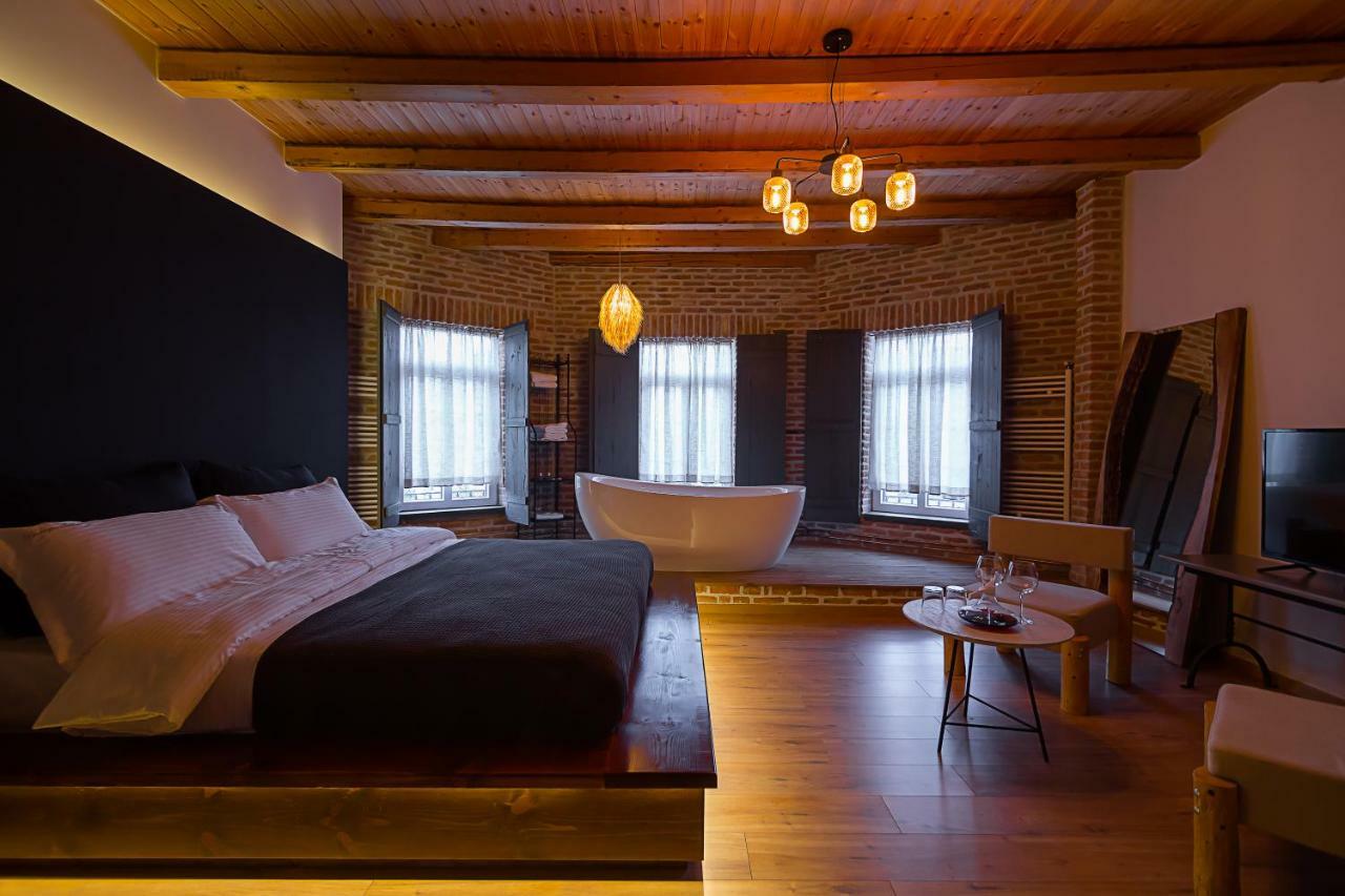 Barba Boutique Hotel Korce Exterior foto